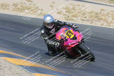 media/Apr-09-2023-SoCal Trackdays (Sun) [[333f347954]]/Turn 12 Inside (930am)/